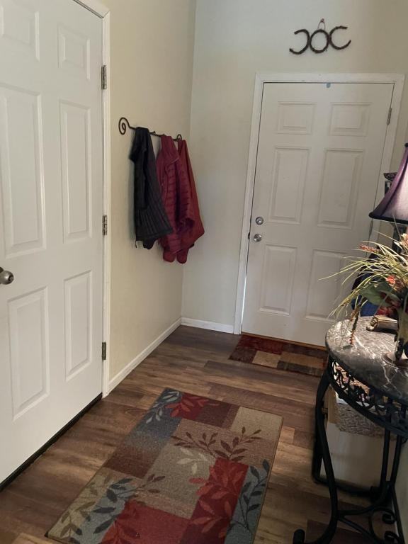 1008 Granite Ct - Photo 2 of 14