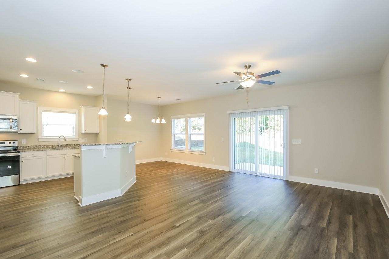 1430 Feldspar Ct - Photo 2 of 22