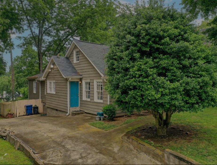 1821 Avon Ave Sw #NA - Photo 2 of 20