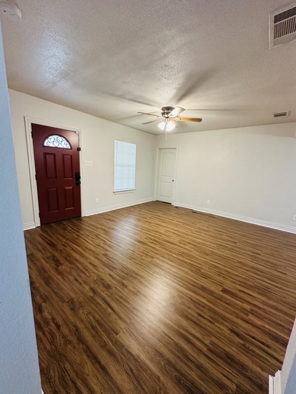 1535 E Elmore Ave - Photo 2 of 13