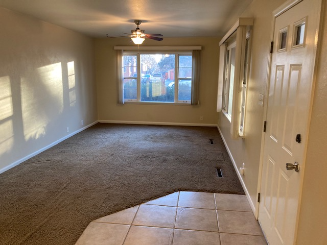 321 Scott Ave - Photo 3 of 20