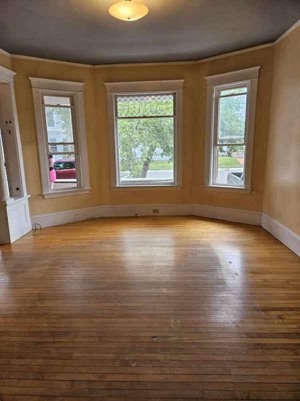 284 French St #286 - Photo 2 of 10