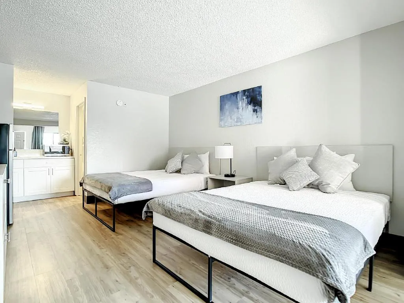 5399 W Irlo Bronson Memorial Hwy - Photo 4 of 5