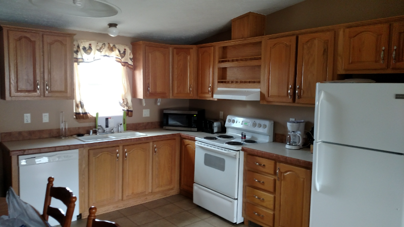 715A Clark St - Photo 3 of 19