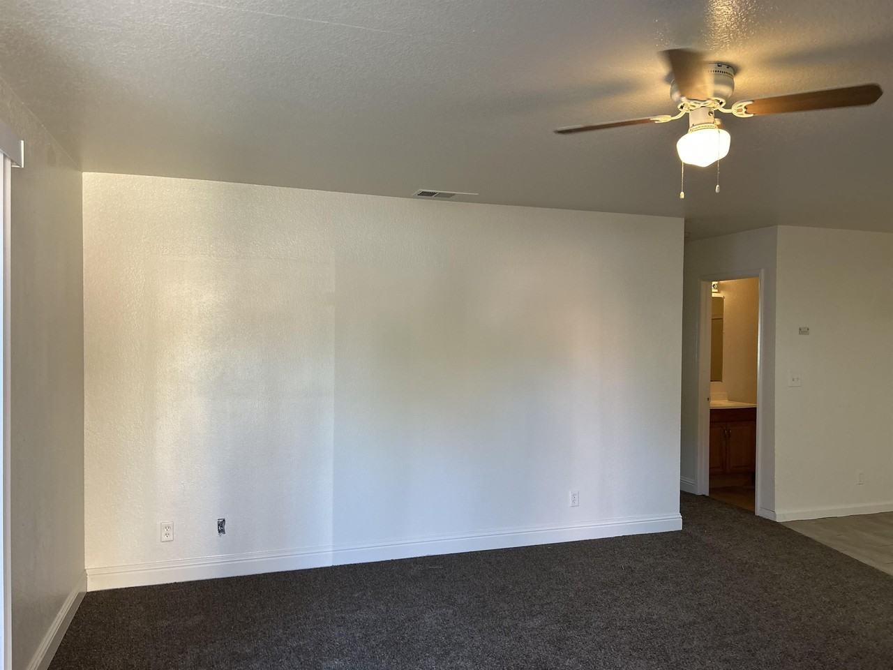 1508 Lynne Renee Court - Photo 3 of 40