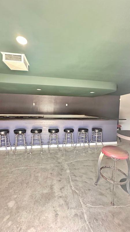 8232 Santa Fe Ave - Photo 3 of 34