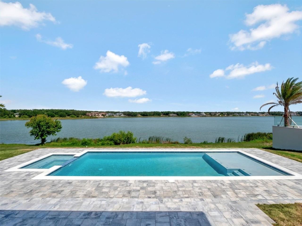 16808 Bolsena Dr - Photo 7 of 50