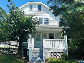 82 Bergen St - Photo 1 of 1