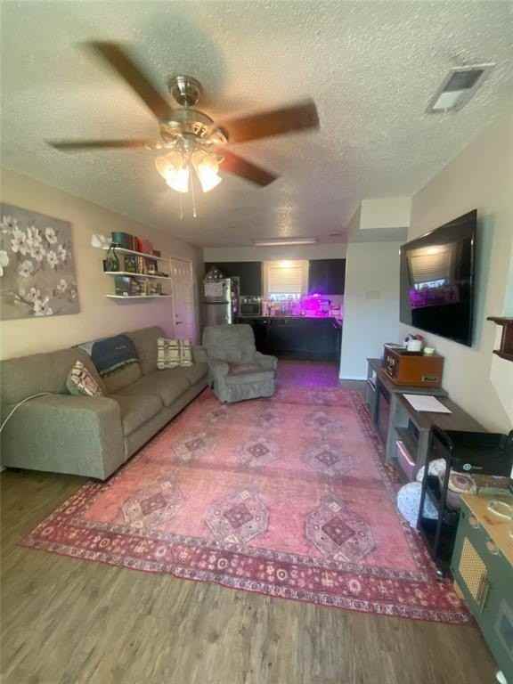 400 South Second Street - Photo 3 of 21