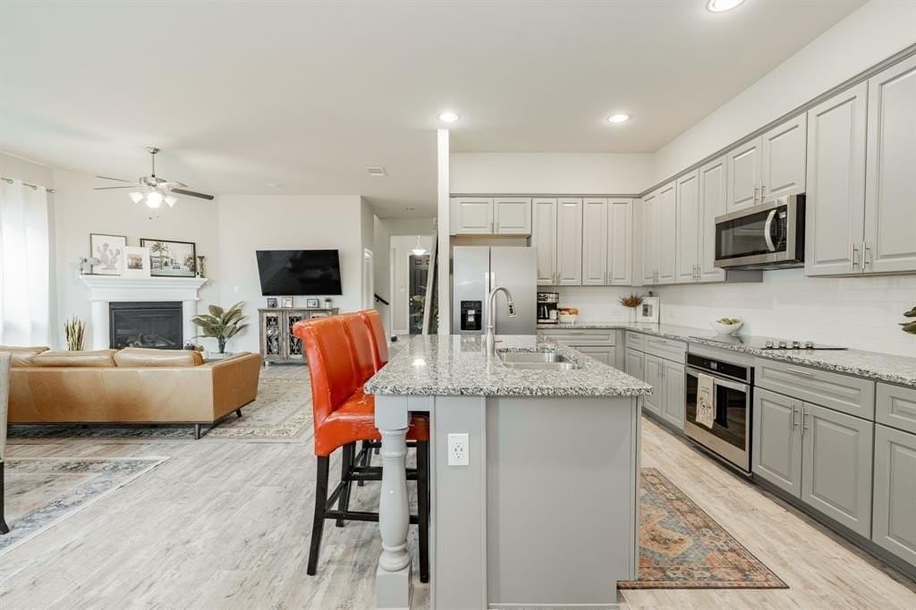 16020 Placid Trl - Photo 4 of 38