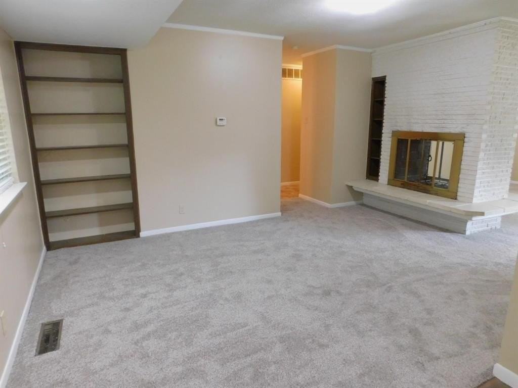 1301 Doncaster St - Photo 7 of 19