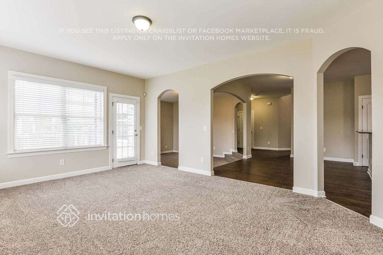 85 Rolling Meadows Dr - Photo 2 of 21