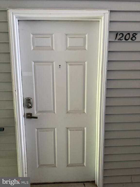 1208 Diamond Dr - Photo 2 of 18