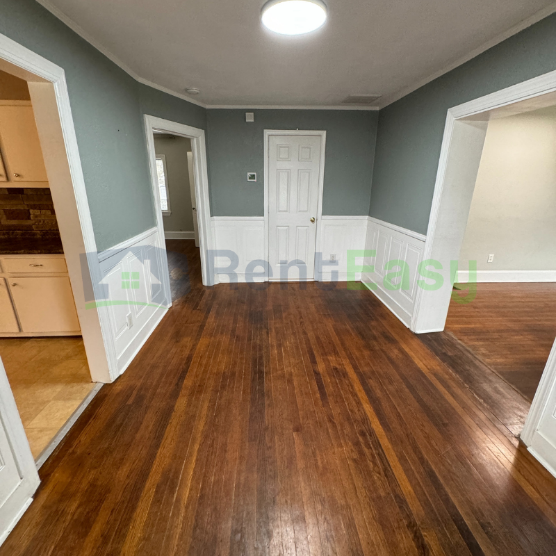640 Great Bridge Blvd - Photo 2 of 23