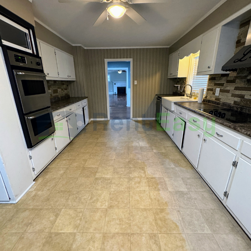 640 Great Bridge Blvd - Photo 6 of 23