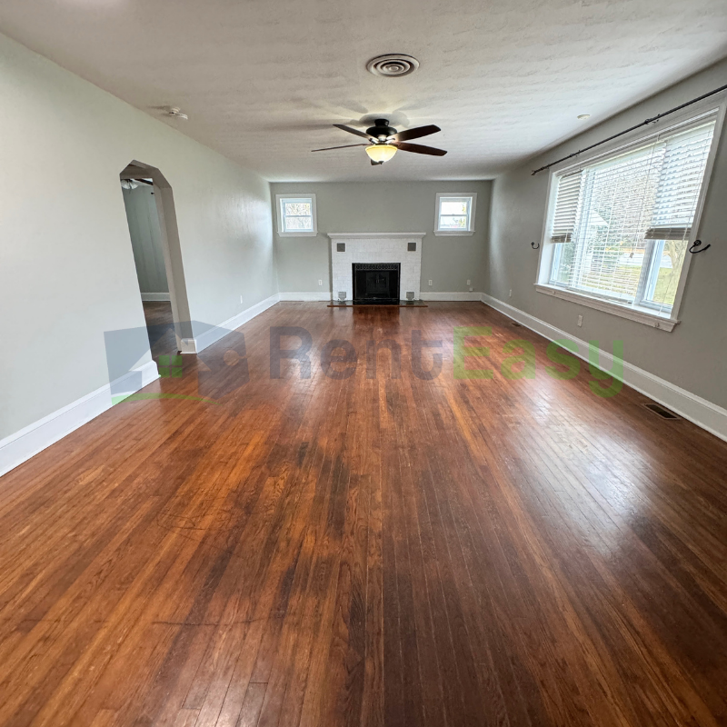 640 Great Bridge Blvd - Photo 7 of 23