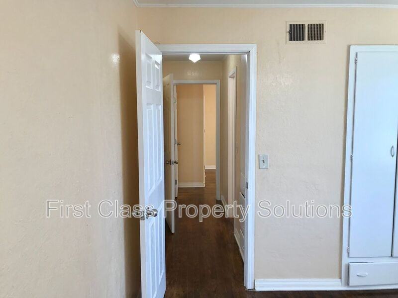 2312 N Meridian Ave - Photo 7 of 24