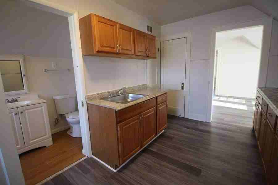 1523 S 70th St - Photo 3 of 10