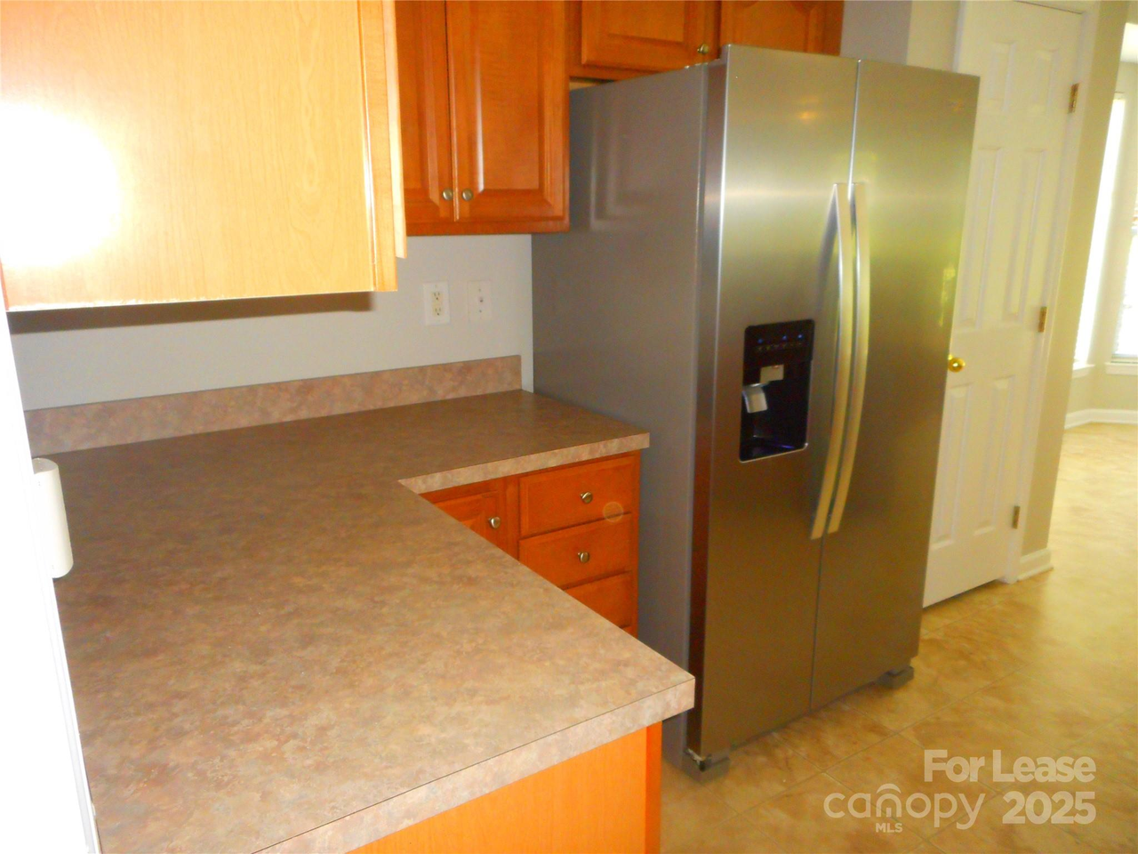 1018 Fountainbrook Dr - Photo 6 of 30