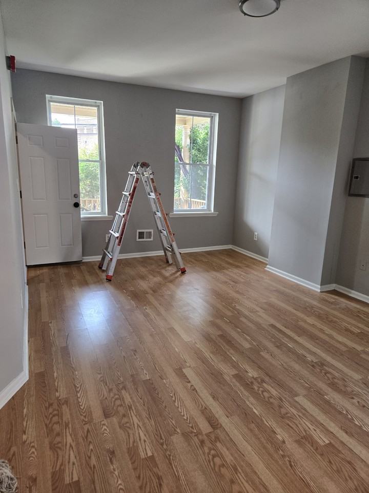 514 West Queen Lane - Photo 2 of 18