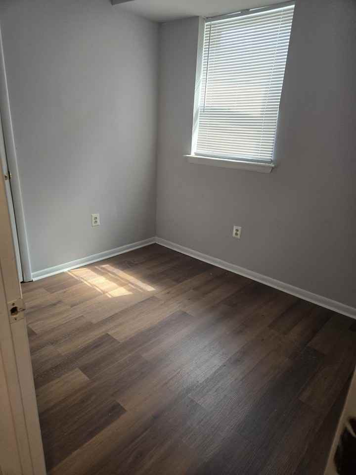 4221 West Girard Avenue - Photo 7 of 11