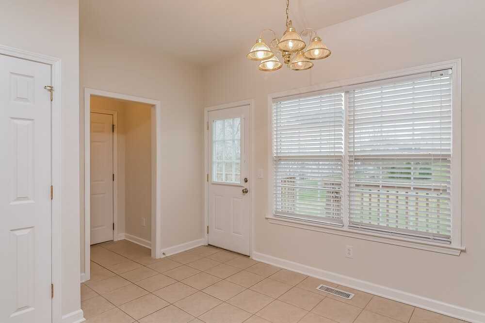 2805 Aston Woods Ct - Photo 4 of 15