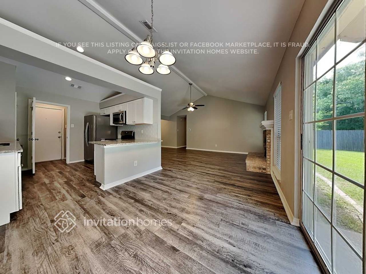 159 Summerhill Dr - Photo 7 of 19