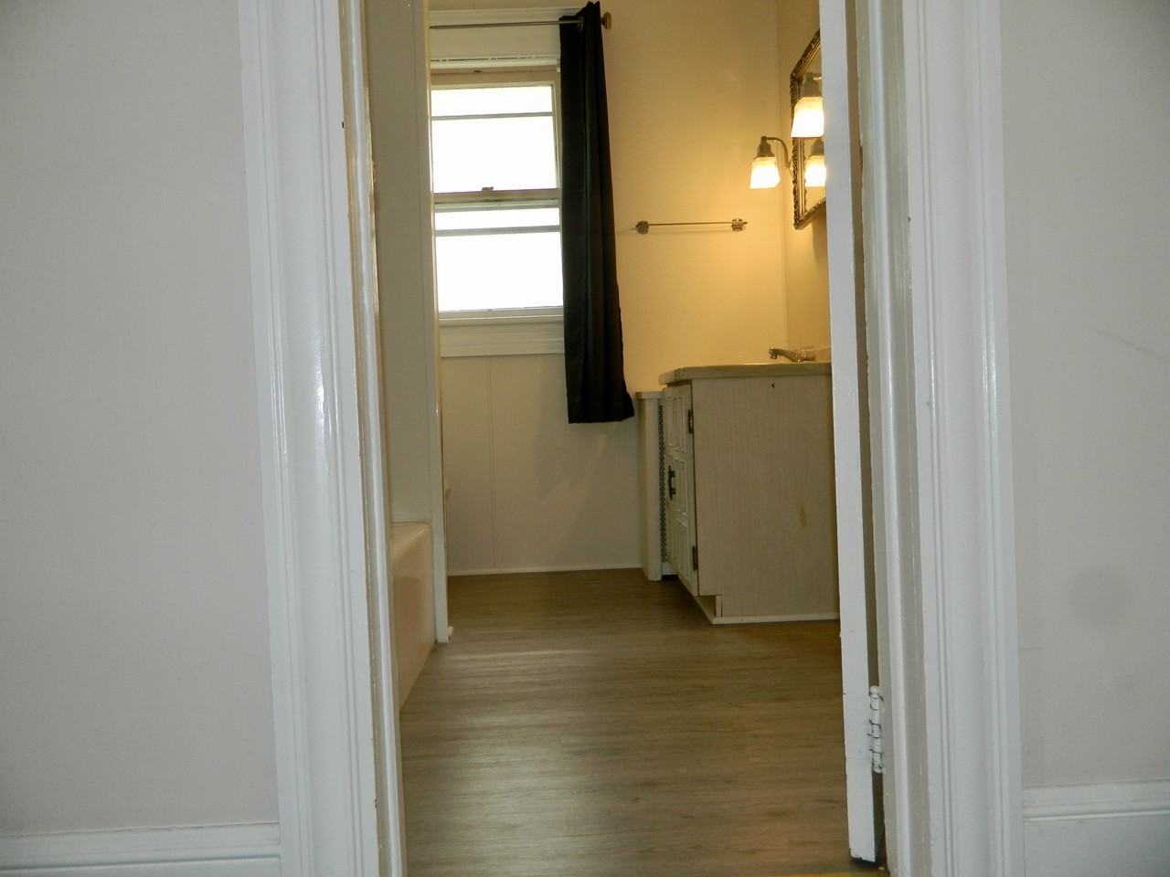 622 Wheeler Ave #2ndFL - Photo 2 of 20