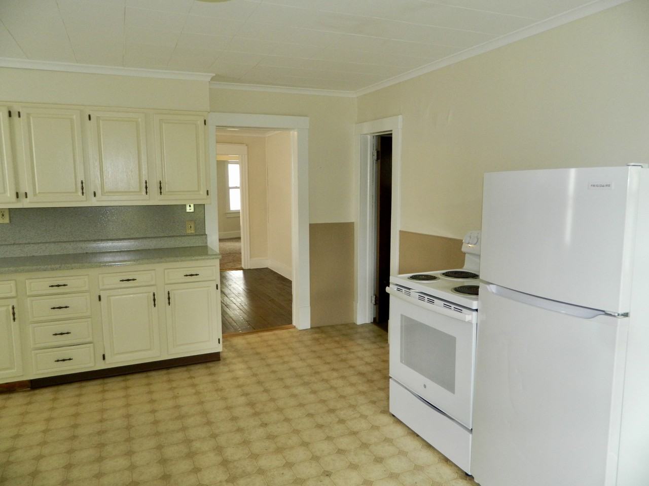 622 Wheeler Ave #2ndFL - Photo 5 of 20