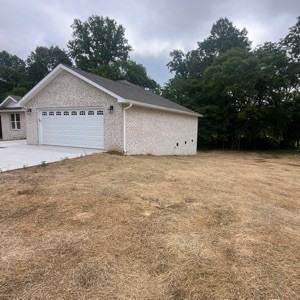 35 Hillcrest Dr - Photo 2 of 12