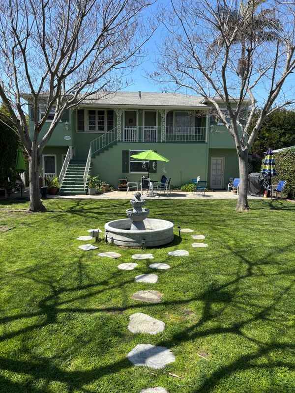 3547 Gundry Ave - Photo 3 of 5