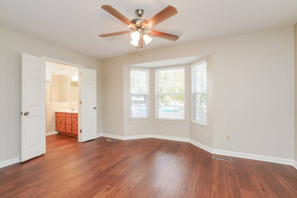 1019 Cedar Creek Village Rd - Photo 7 of 16