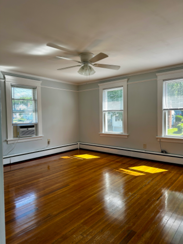 21 Hyatt Ave #2 - Photo 2 of 9