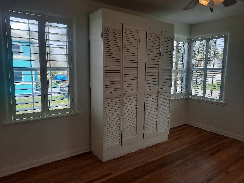 512 Phoenix Ave #7 - Photo 3 of 21