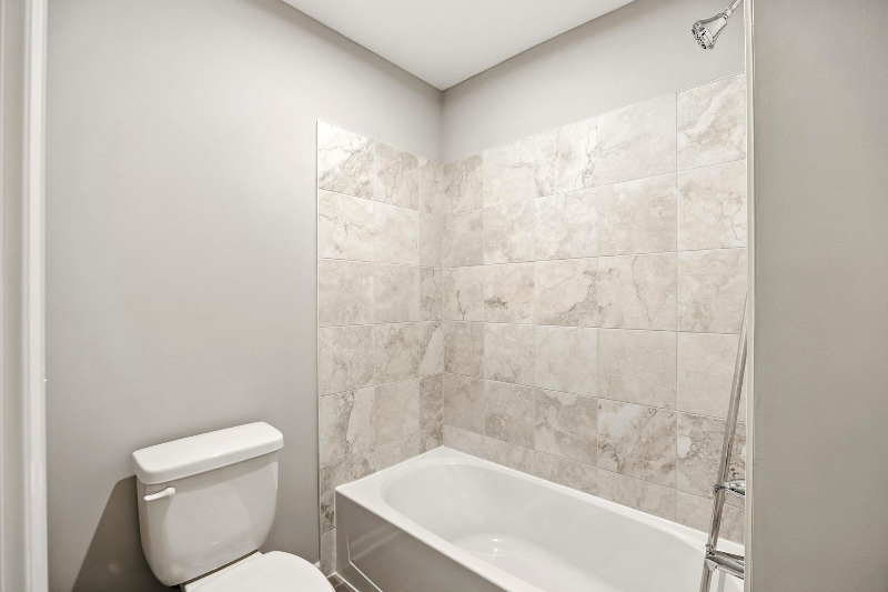 9440 Windsor Curv - Photo 3 of 50