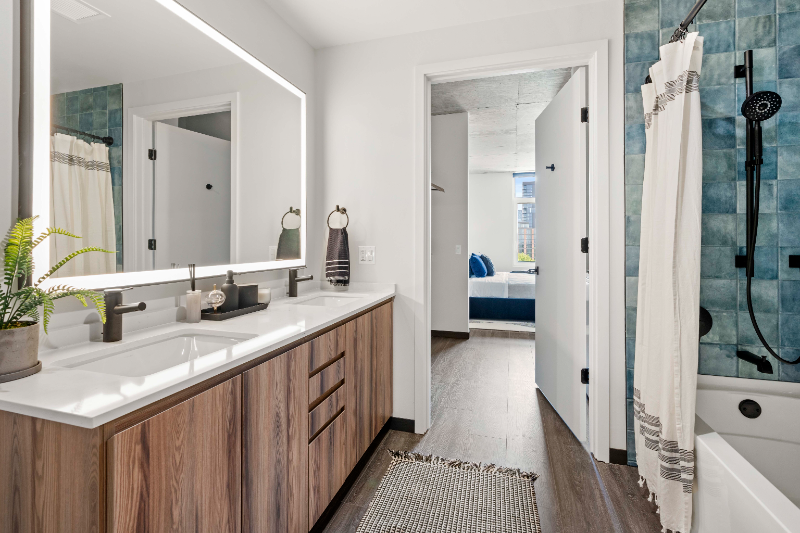 169 North Ashland Avenue - Photo 6 of 19