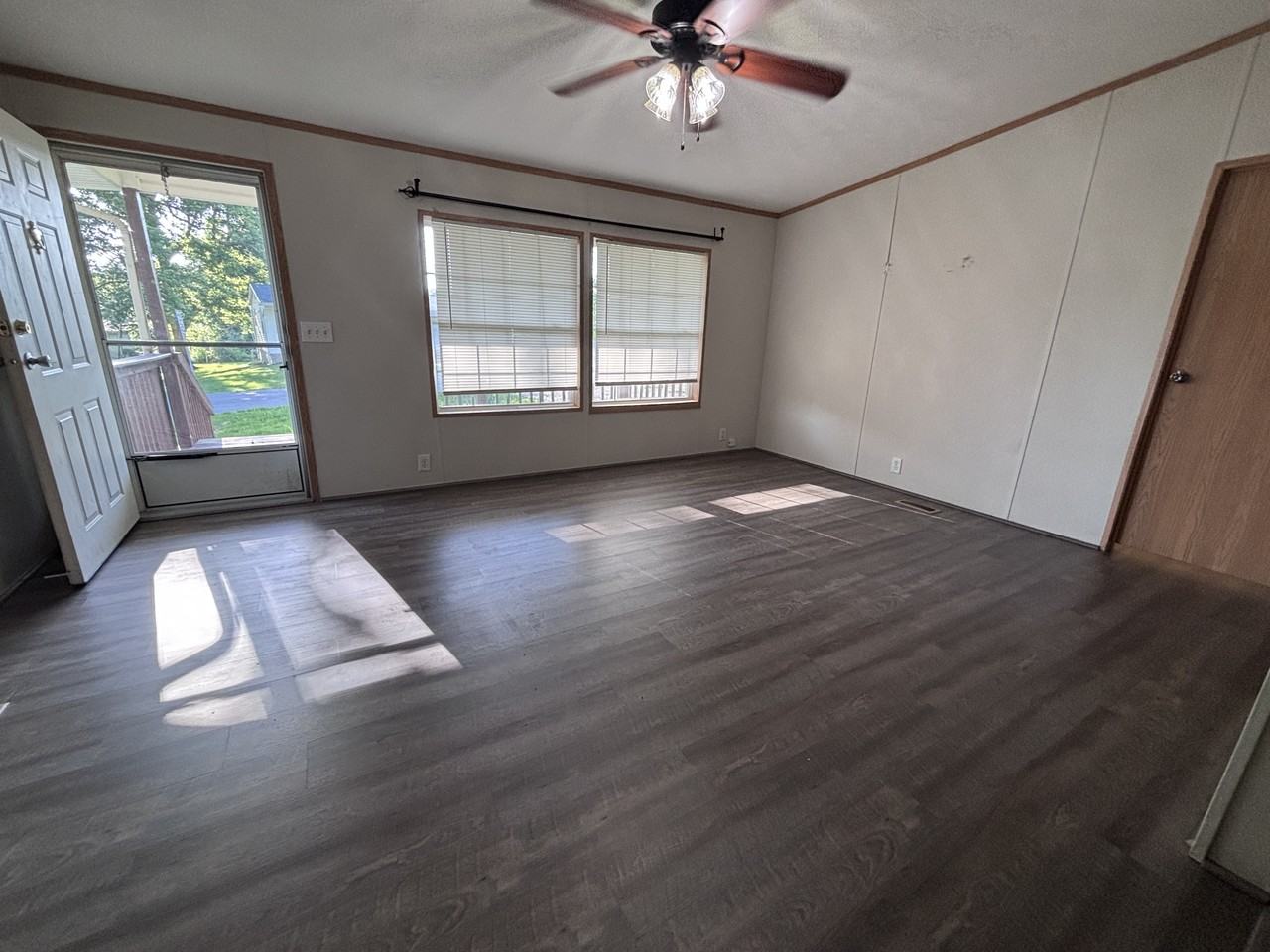 2606 S Madison St #NA - Photo 2 of 15