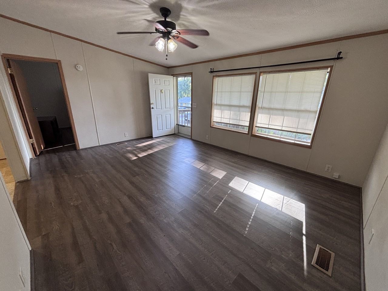 2606 S Madison St #NA - Photo 3 of 15