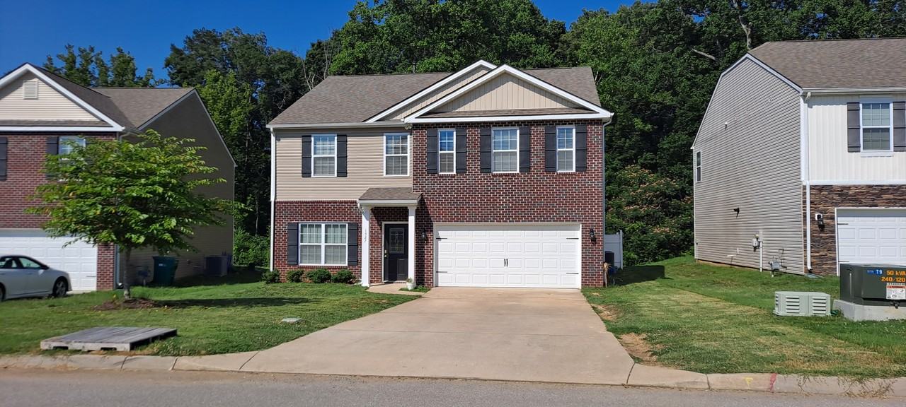 1527 Sergeant Ln #NA - Photo 3 of 47
