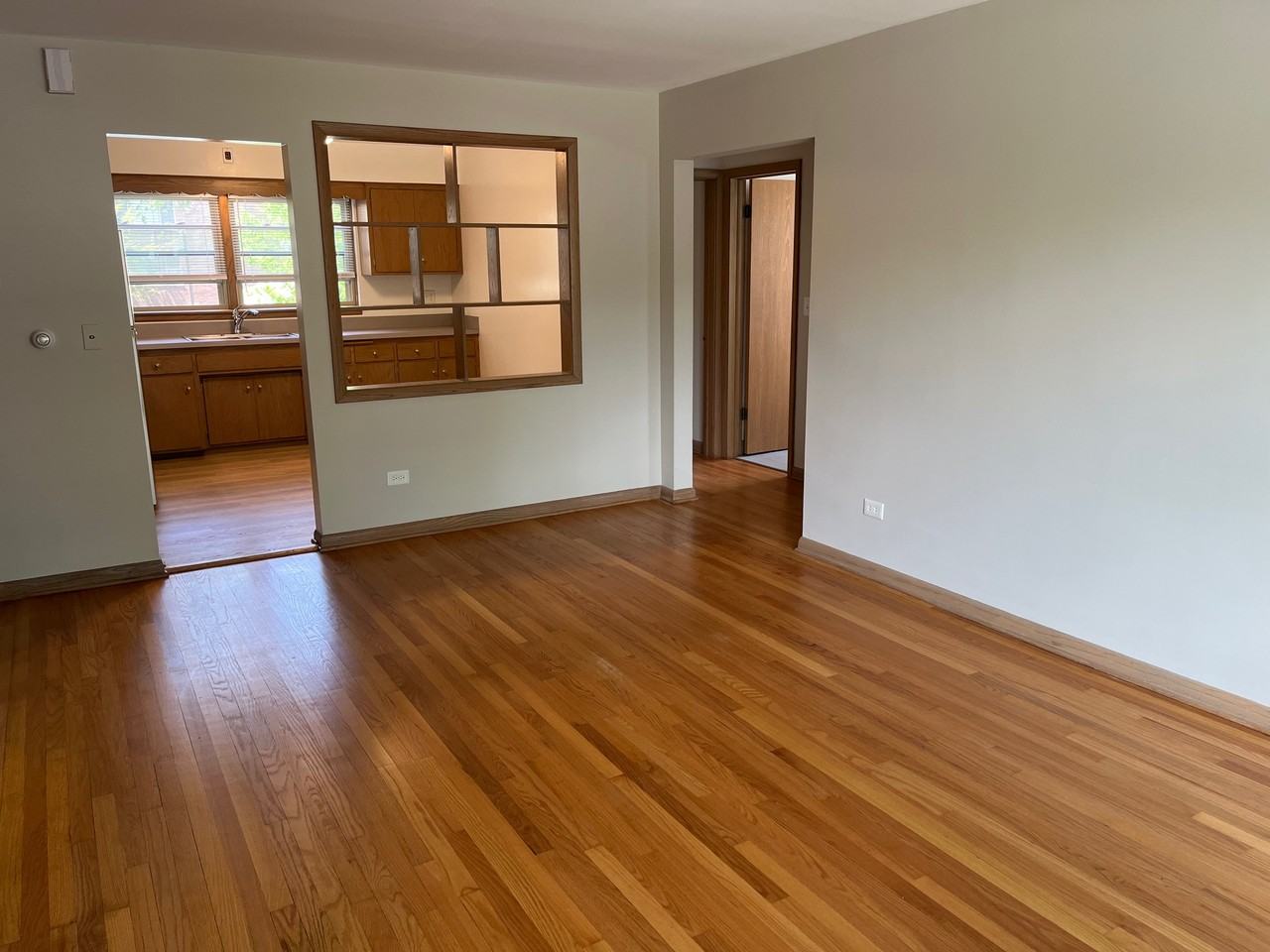 1334 Woodview Ln #2E - Photo 6 of 6