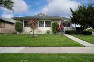 2542 Vuelta Grande Ave - Photo 1 of 1