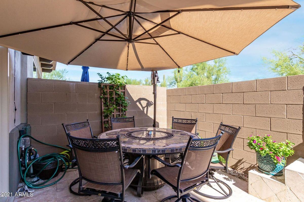 7320 E Vista Bonita Dr - Photo 5 of 40
