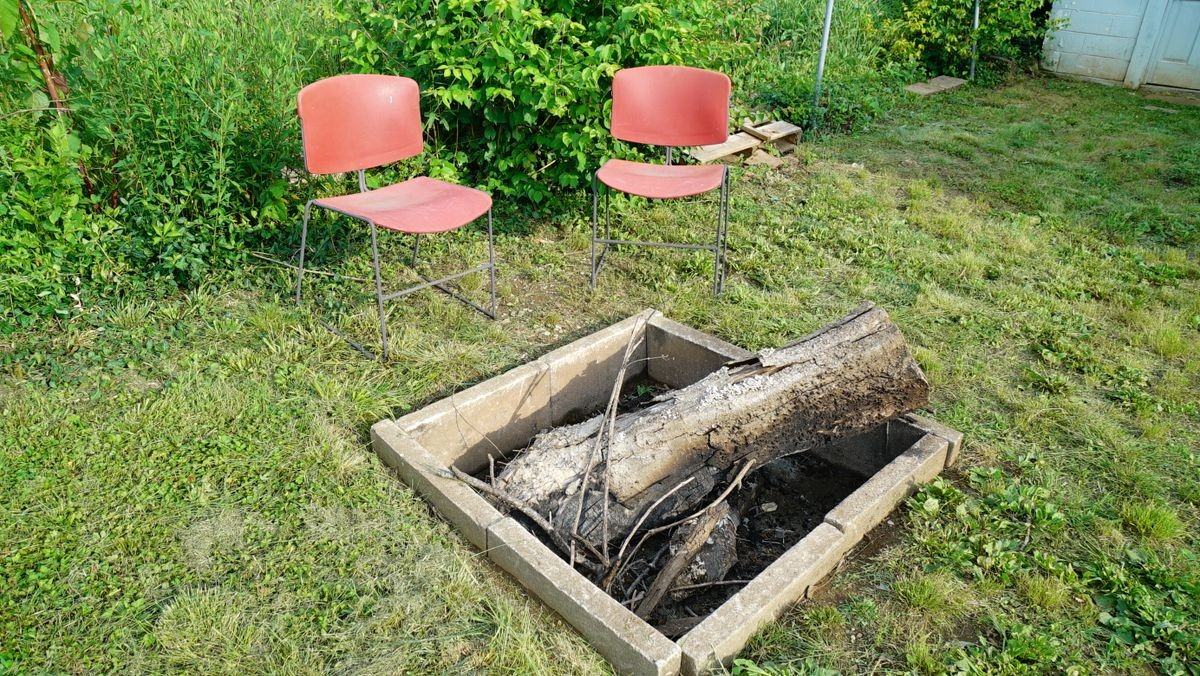 112 Lucile St - Photo 2 of 24