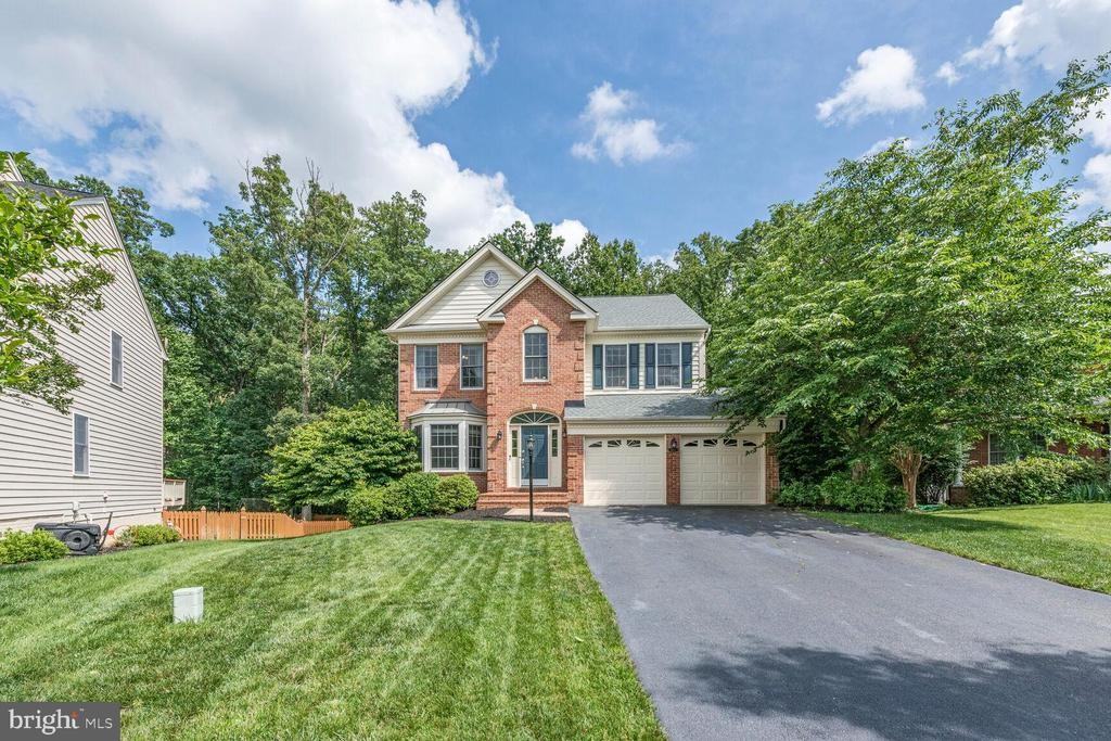 5907 Tulloch Spring Ct - Photo 2 of 50