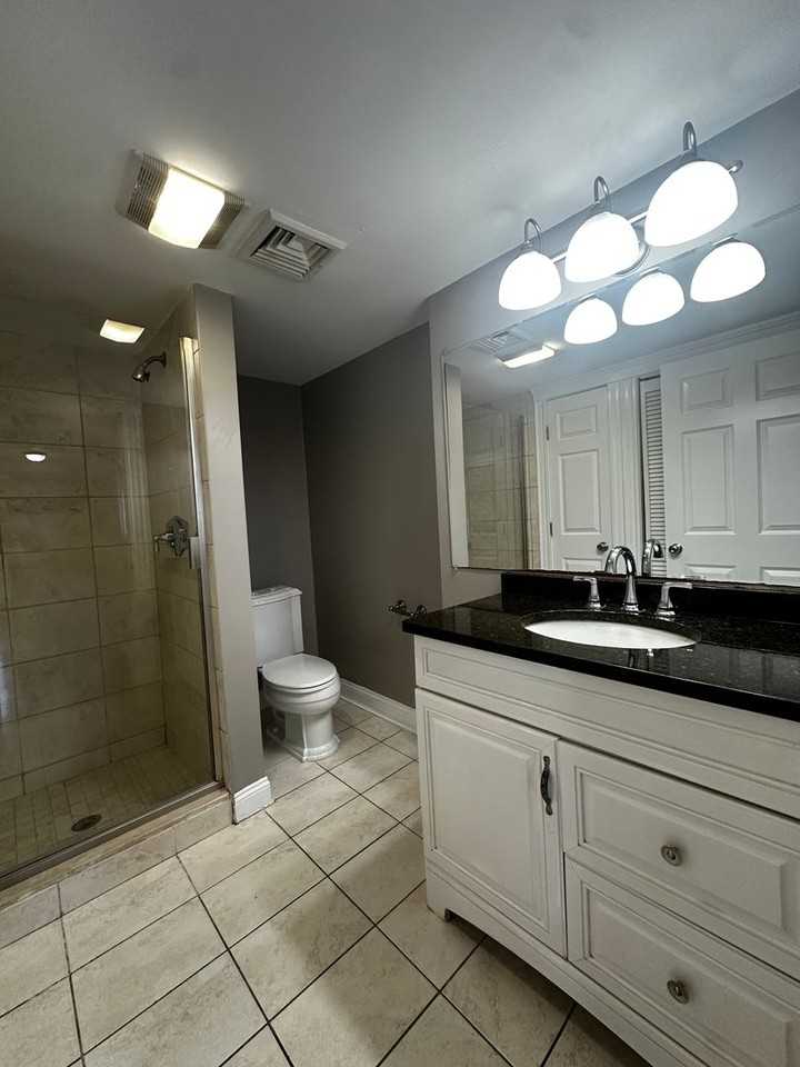 29 S Sydney St #3 - Photo 6 of 20