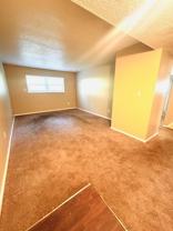 1413 W Maple Ave #1413C - Photo 1 of 1