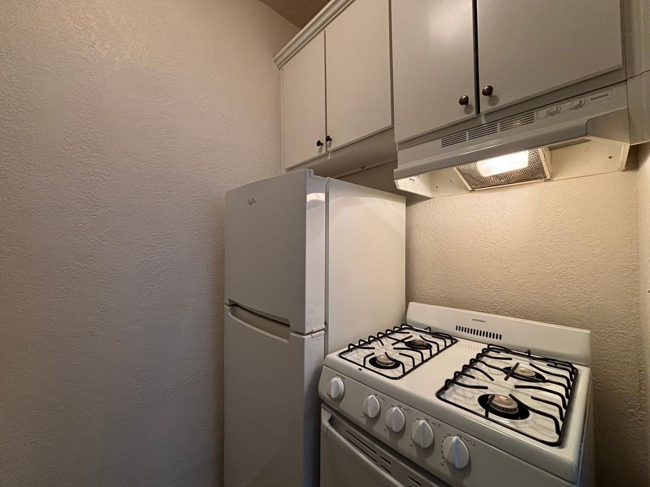 309 Dayton - Photo 3 of 19