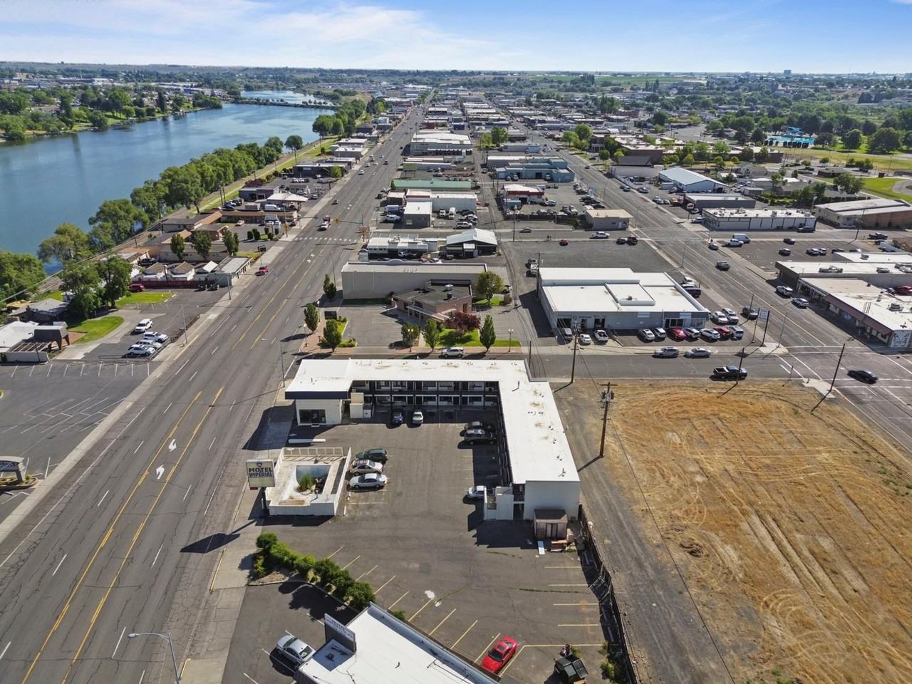 Cityscape suites - Photo 2 of 13