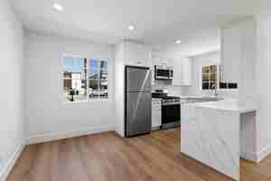 featured image of 4264 42nd St