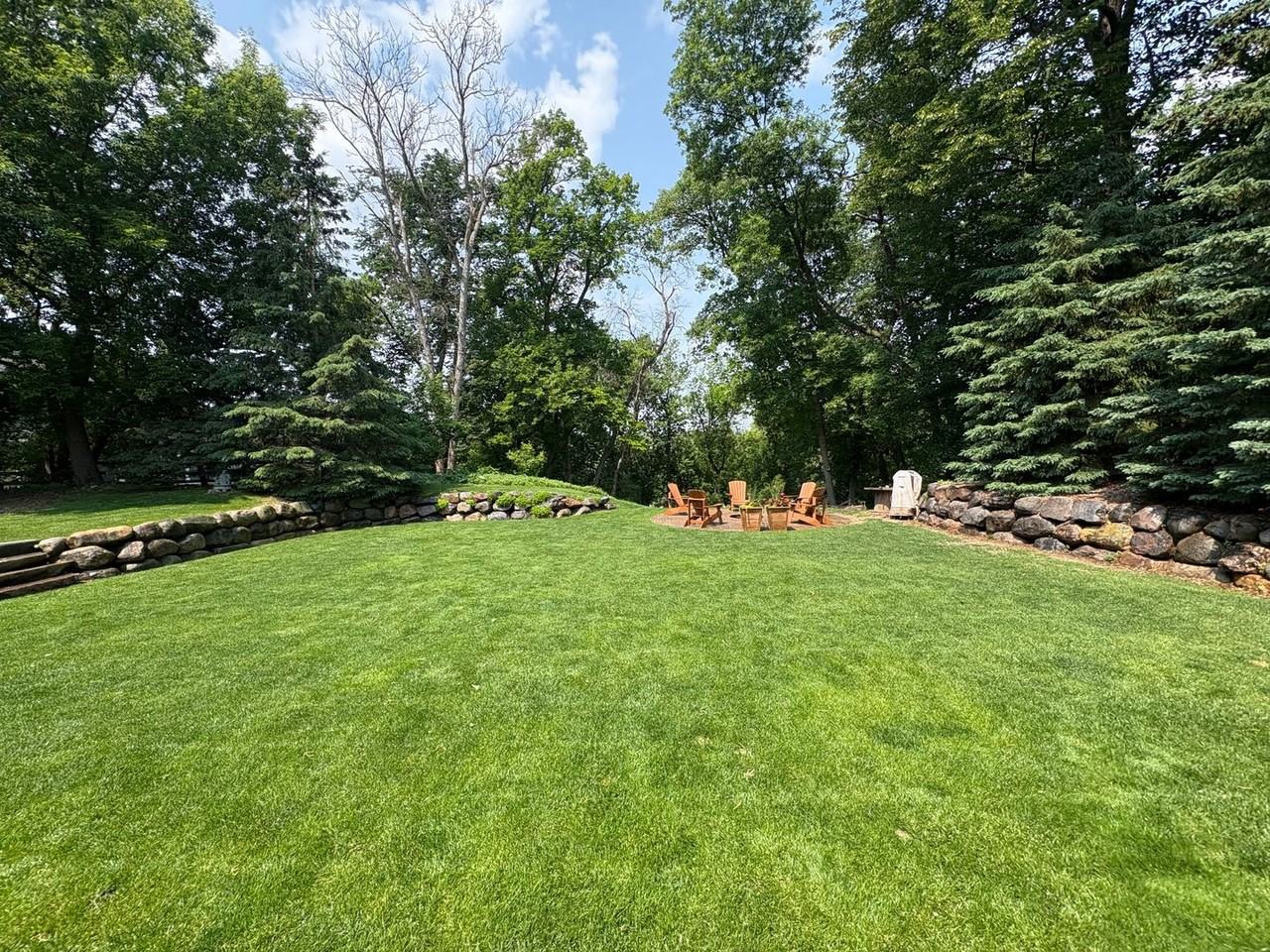 6560 Shadow Ln - Photo 6 of 50